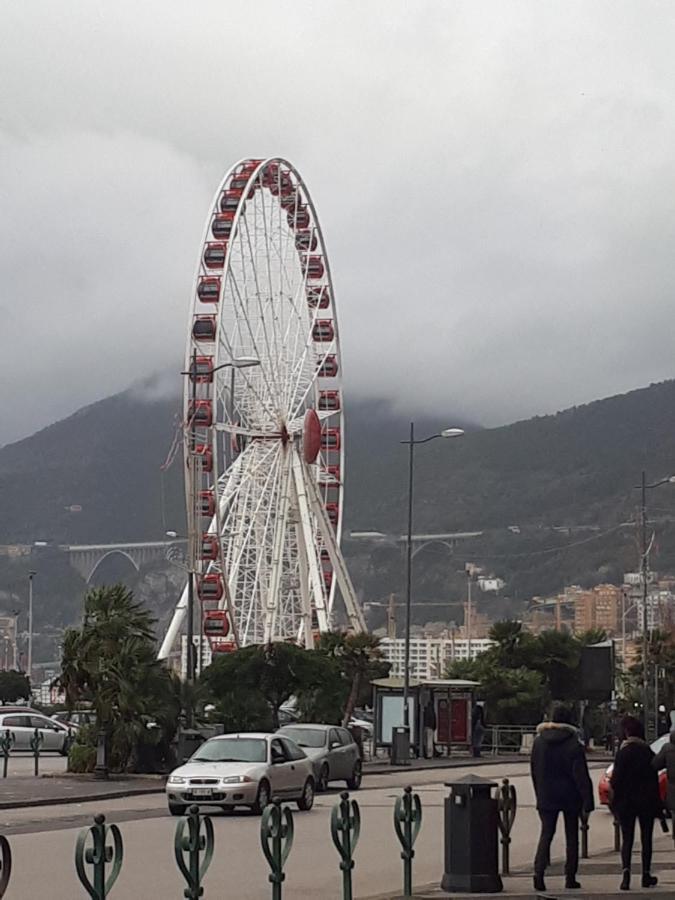 Salerno Centraal Apartment エクステリア 写真