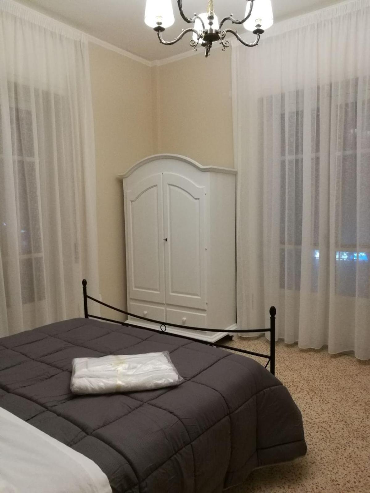 Salerno Centraal Apartment エクステリア 写真